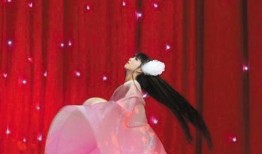 杨彩旗春晚爆料了吗视频,揭秘幕后真相