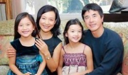 娱乐吃瓜酱双胞胎父母,娱乐吃瓜酱背后的温馨故事