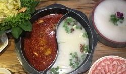 火锅牛肚被爆料视频播放,揭秘网红美食背后的真相